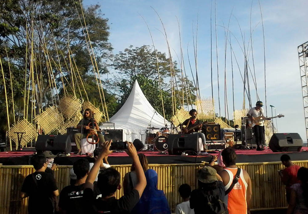 Sengigi Sunset Jazz (2)