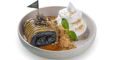 Kitchenette dan Acaii Luncurkan Black Pillow Crêpes Series