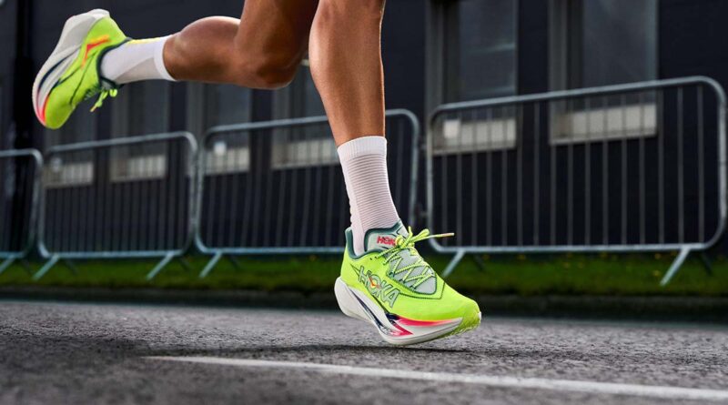 Jawab Kebutuhan Race Day HOKA Perkenalkan CIELO X1 3.0 dan Mach 7