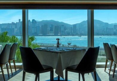 Afternoon Tea Champagne Perrier Jouët Hadir di Mistral